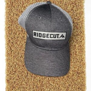 RIDGECUT Gray Trucker Hat